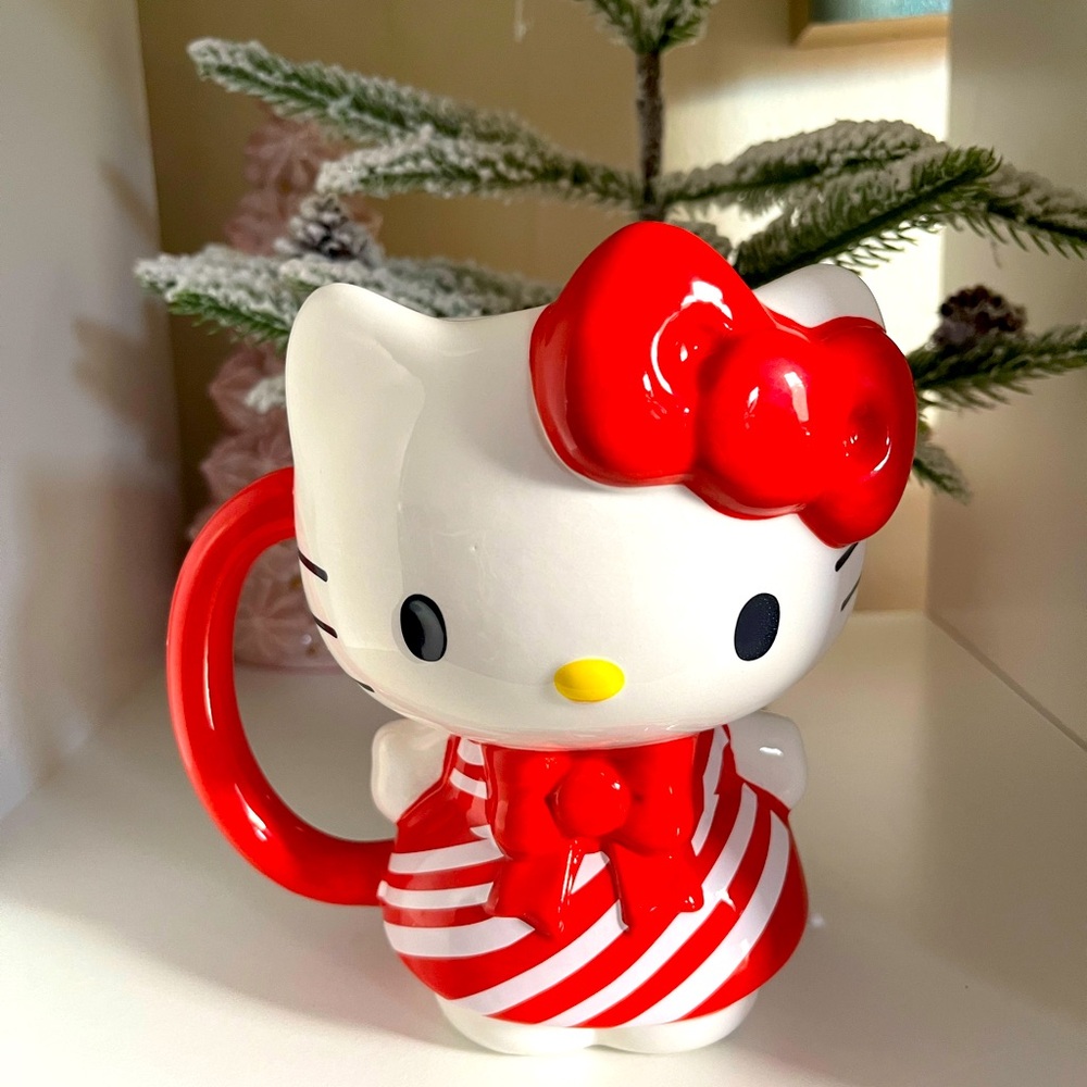 Hello Kitty Christmas Mug 🎄